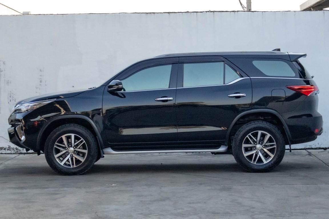 Toyota Fortuner 2.4 V 2019 *LK0578*